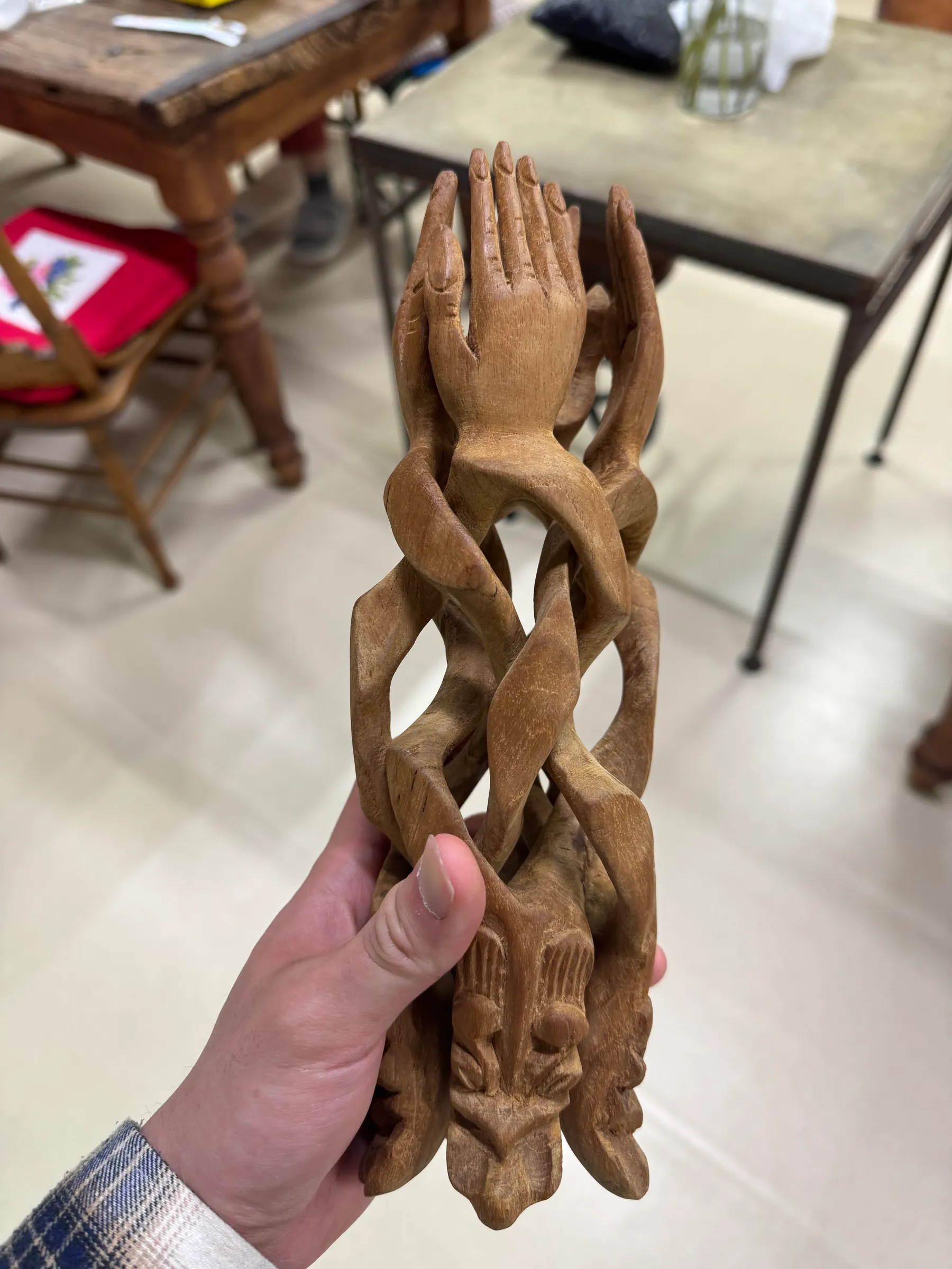 multi hands